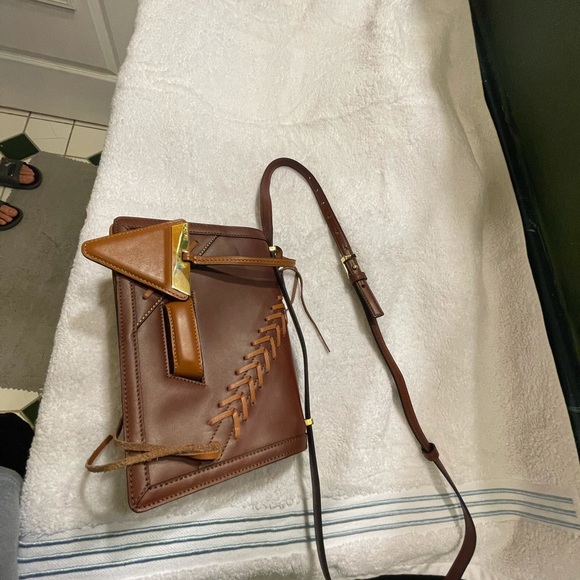 Loewe Barcelona Leather Shoulder bag - Picture 7 of 12